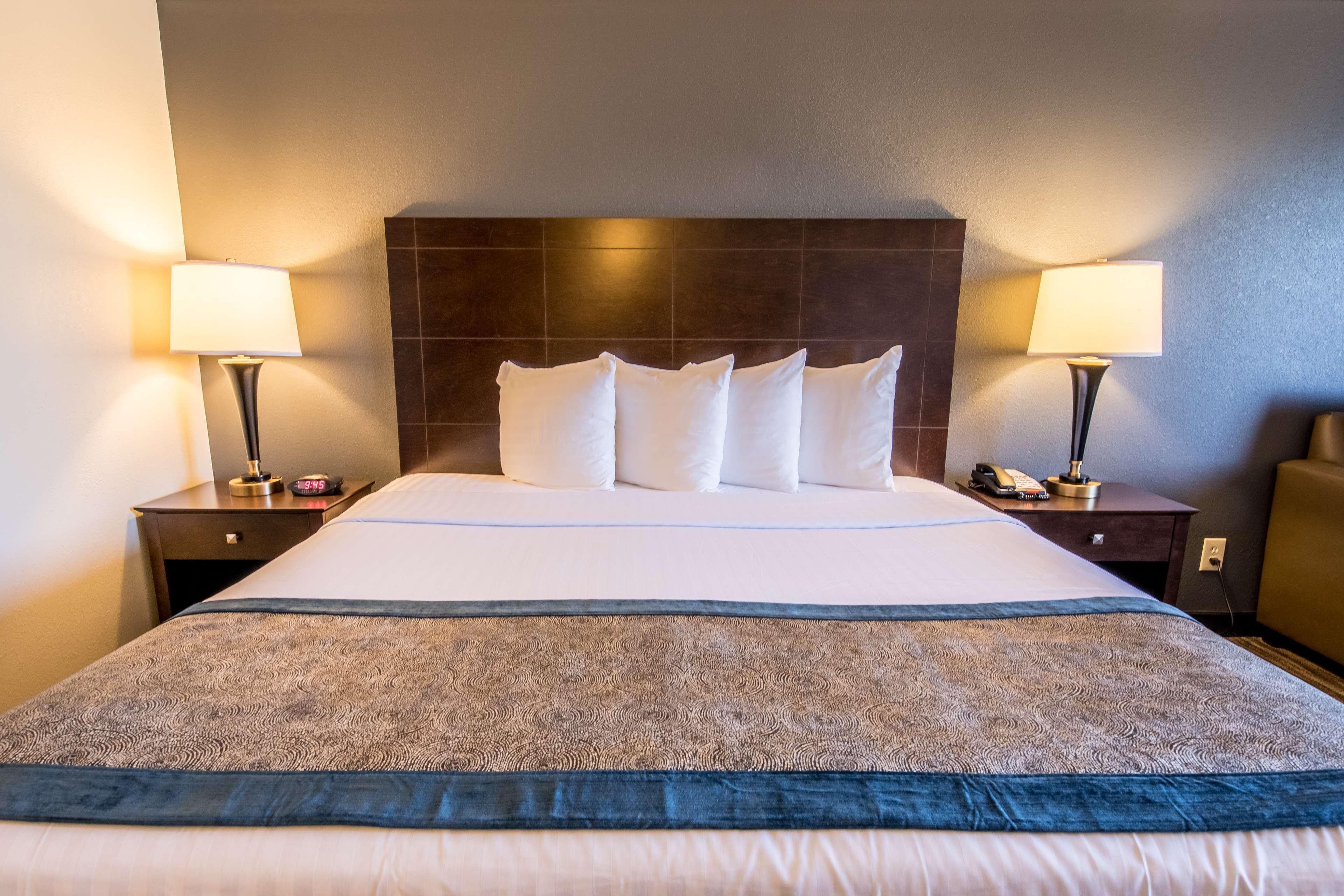 Best Western Augusta West Exterior photo